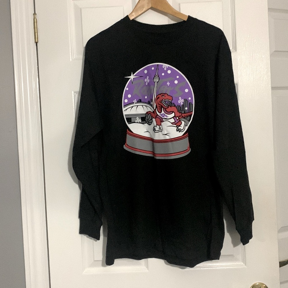 OVO long sleeve limited edition from raptors game